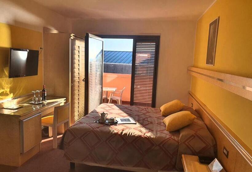 Fotos del hotel Antares:  24