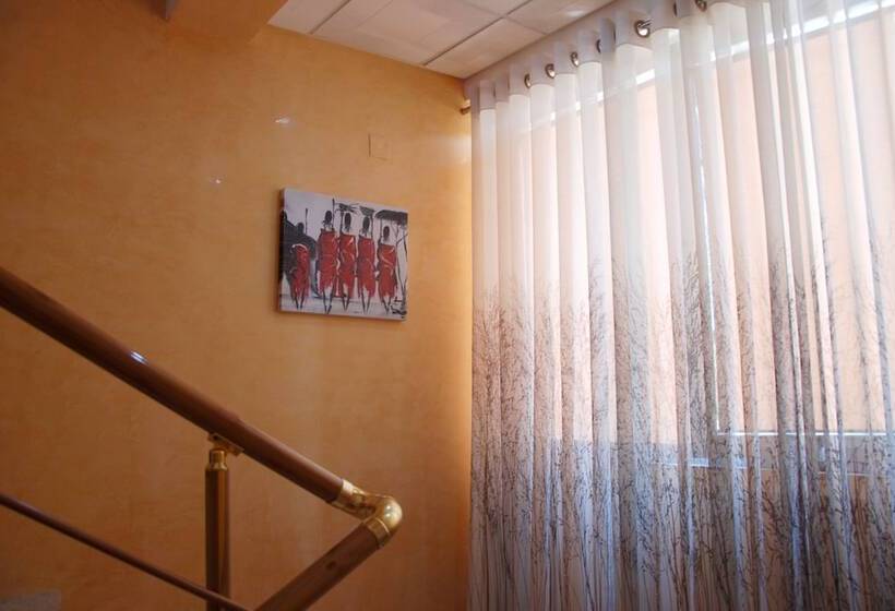 Fotos del hotel Gega:  7