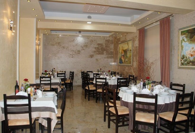 Fotos del hotel Gega:  13