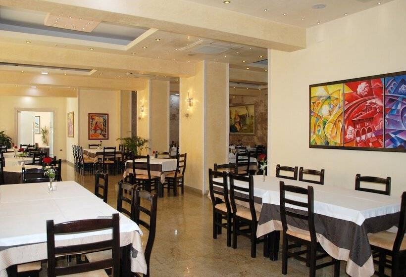 Fotos del hotel Gega:  21