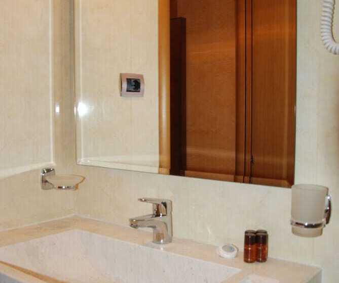 Fotos del hotel Gega:  16