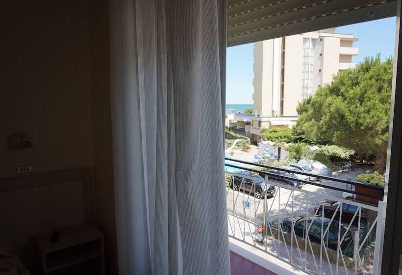 Fotos del hotel Niagara:  6