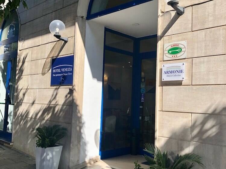 Fotos del hotel Venezia:  18