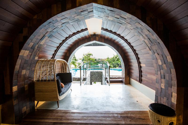 Fotos del hotel Natee The Riverfront  Kanchanaburi:  4