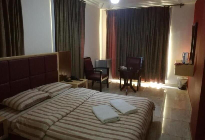 Fotos del hotel Yacht:  3