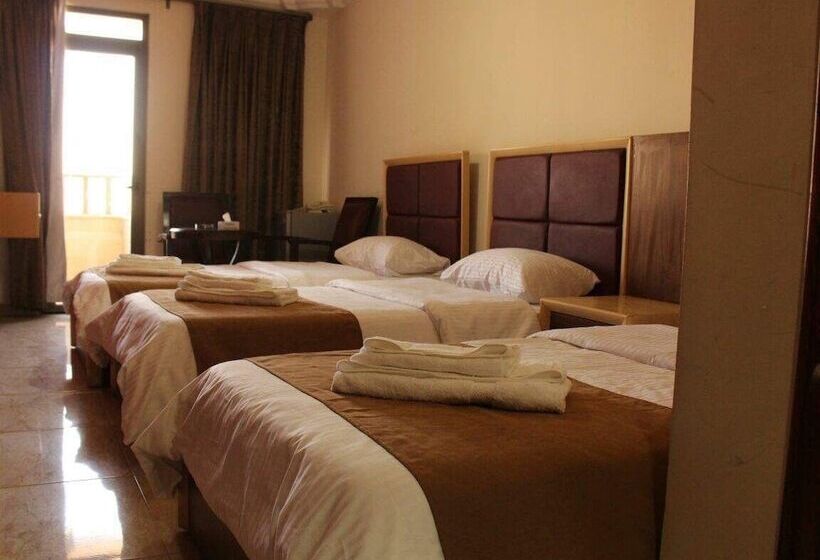 Fotos del hotel Yacht:  5