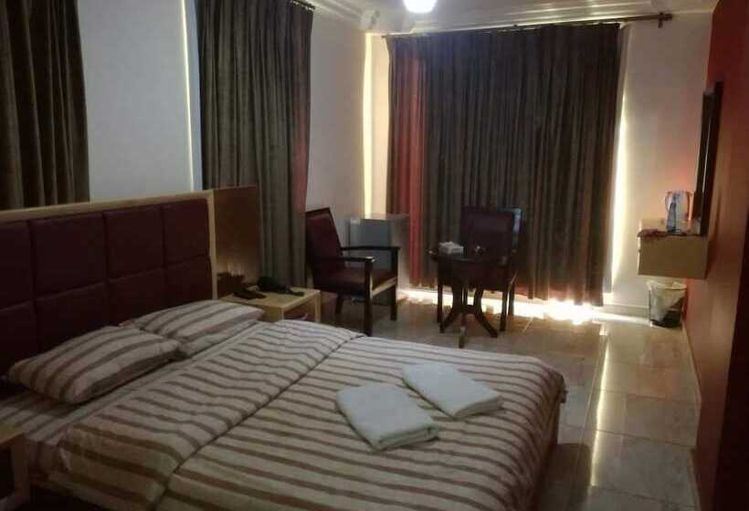 Fotos del hotel Yacht:  19