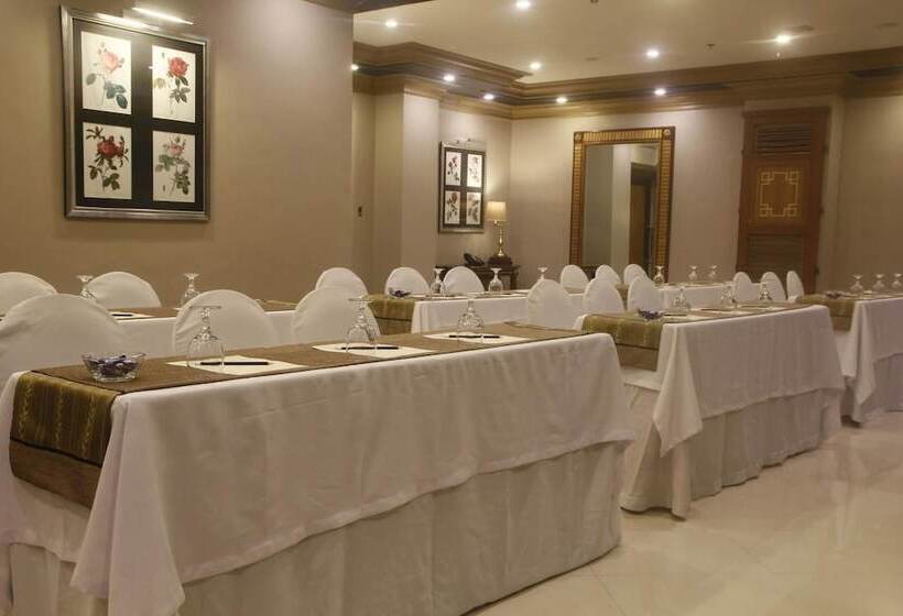 Fotos del hotel Herald Suites Polaris:  8