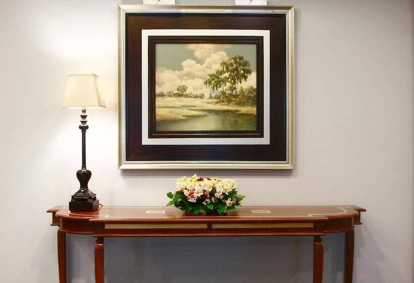 Fotos del hotel Herald Suites Polaris:  2