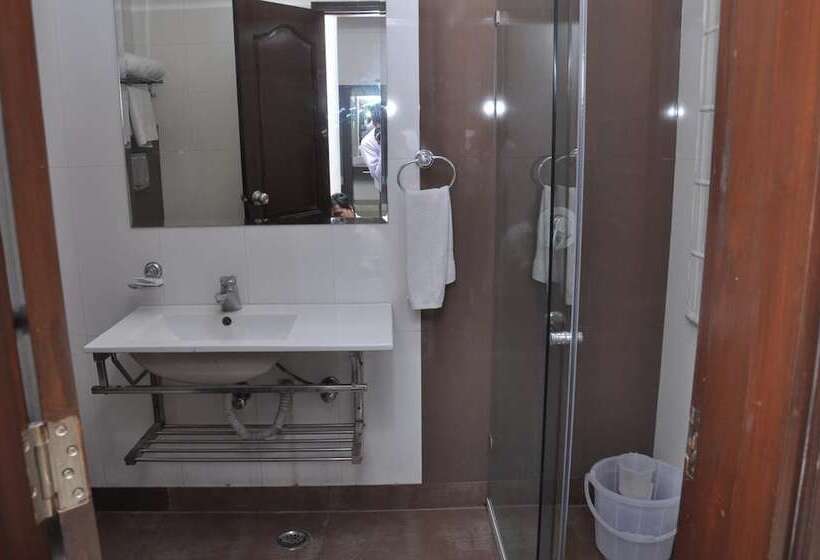 Fotos del hotel Jashn Inn:  20