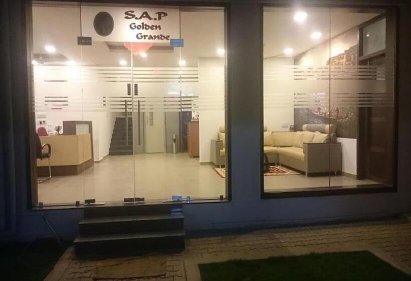 Fotos del hotel Sap Golden Grande Electronic City:  11
