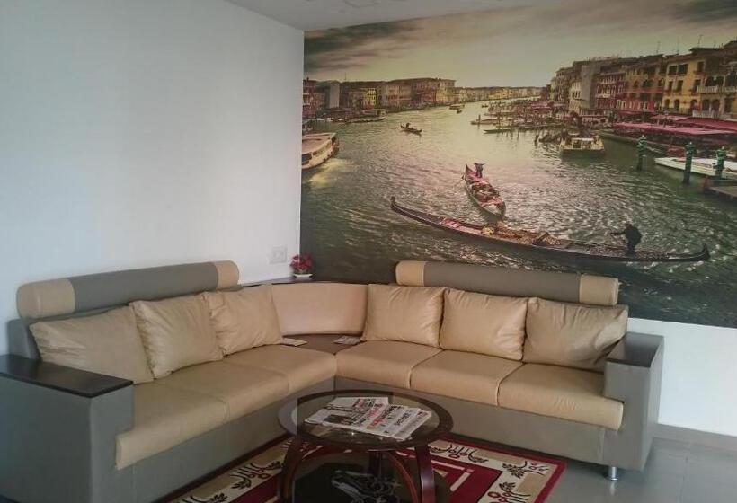 Fotos del hotel Sap Golden Grande Electronic City:  19