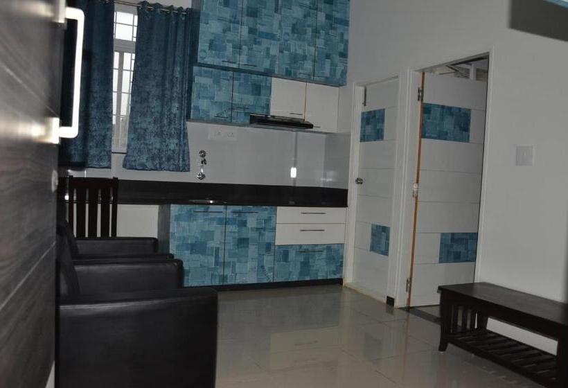 Fotos del hotel Sap Golden Grande Electronic City:  25