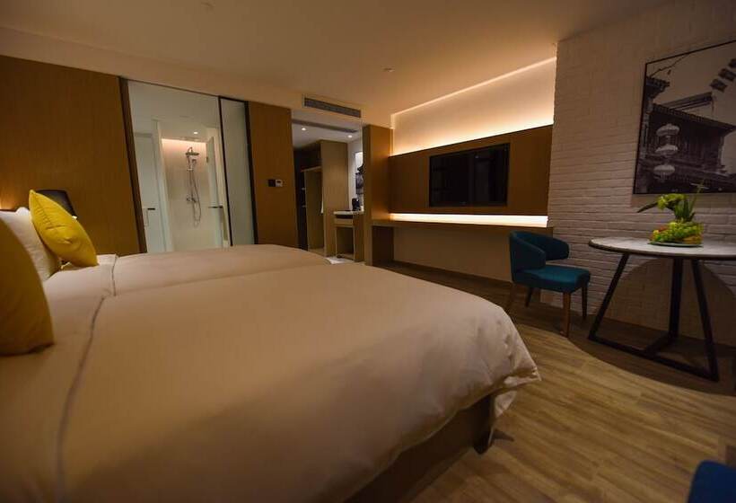 Auraya By Suning Nanjing Hexi