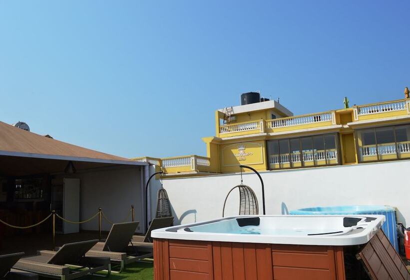 Fotos del hotel Calangute Central:  17