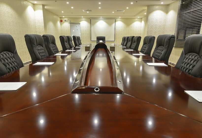 Fotos del hotel Crown Town:  14