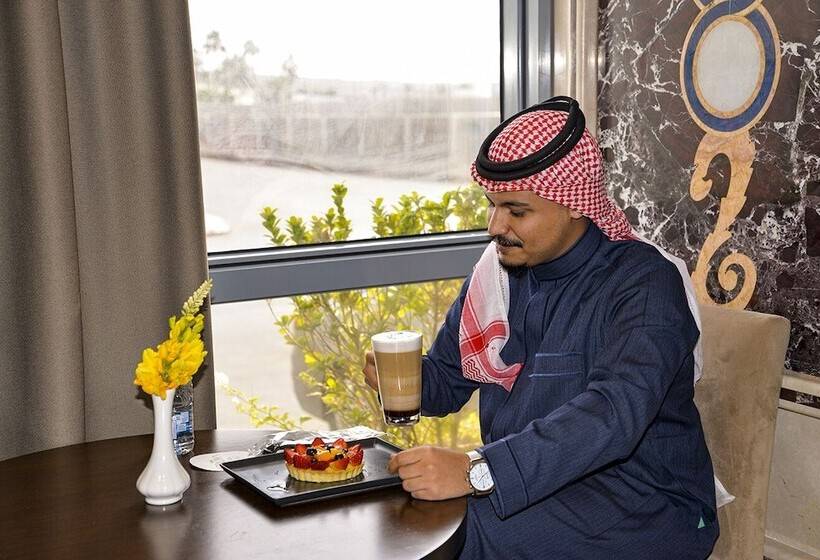 Fotos del hotel Crown Town:  19