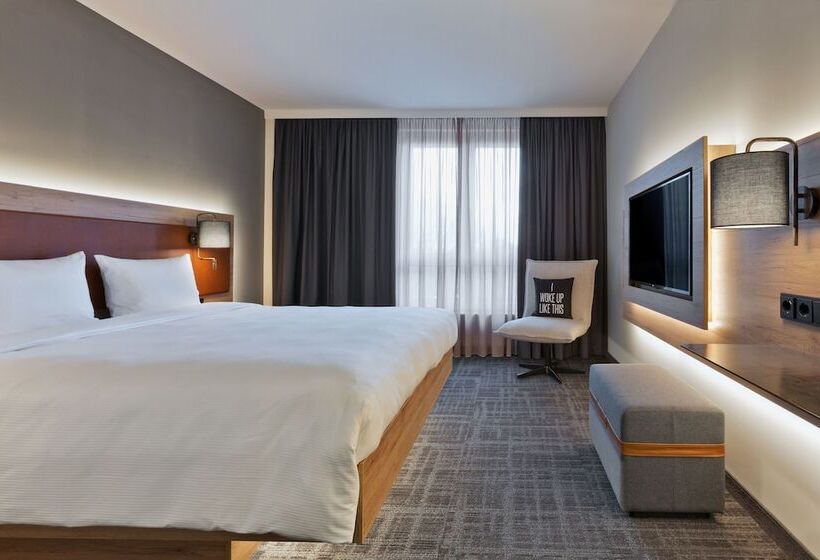 Fotos del hotel Moxy Berlin Humboldthain Park:  2