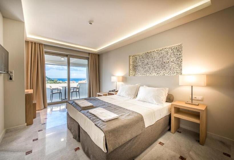 Fotos del hotel Azure Resort & Spa:  2