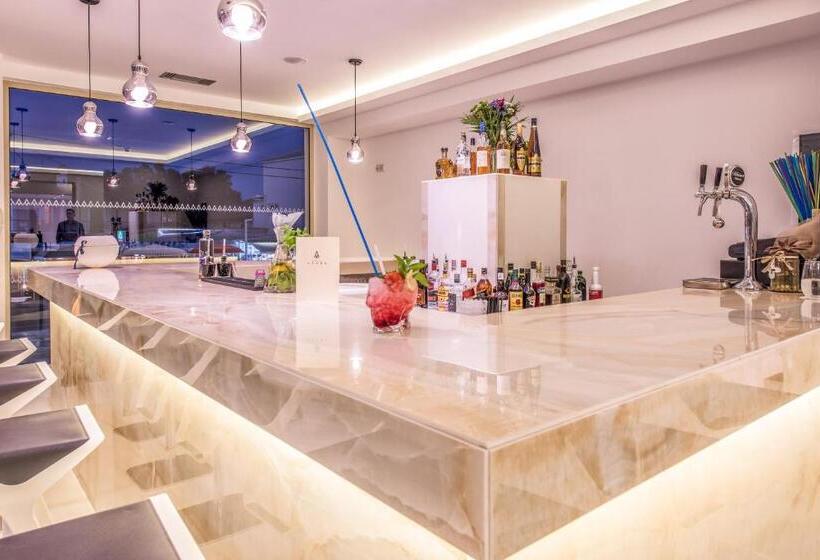 Fotos del hotel Azure Resort & Spa:  23