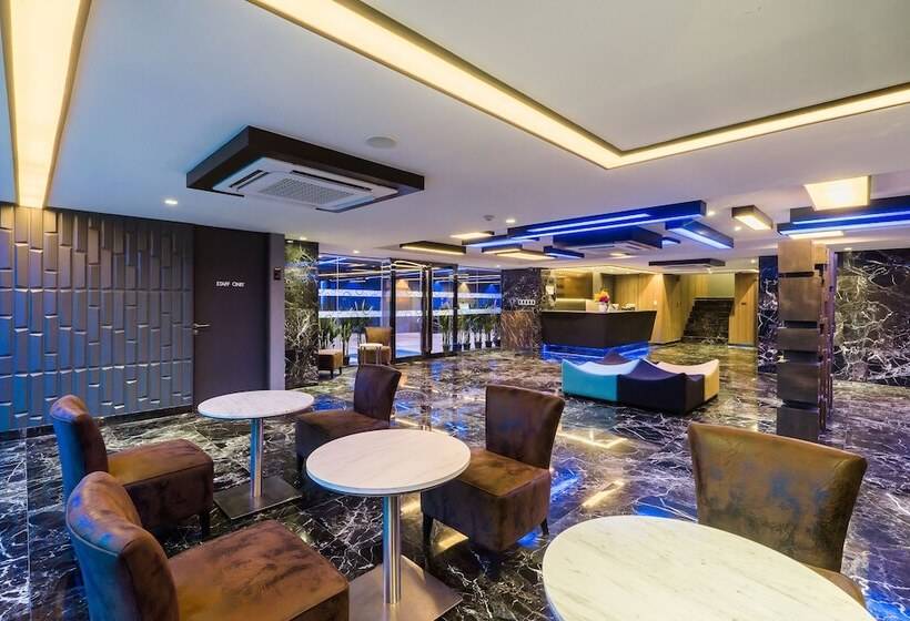 Fotos del hotel Citrus Suites Sukhumvit 6 By Compass Hospitality:  4