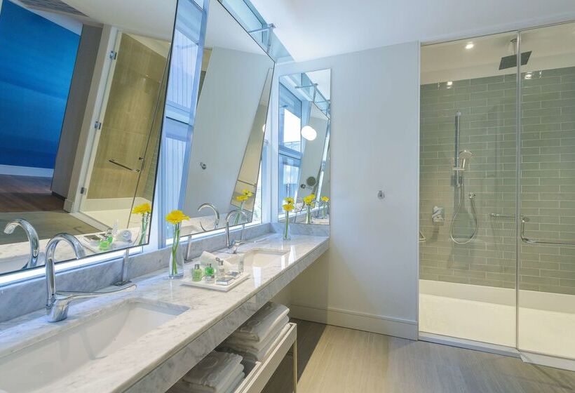 Fotos del hotel Nh Collection Santiago Casacostanera:  30