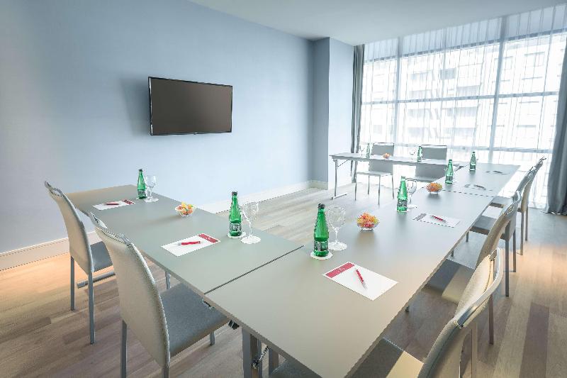 Fotos del hotel Nh Collection Santiago Casacostanera:  21