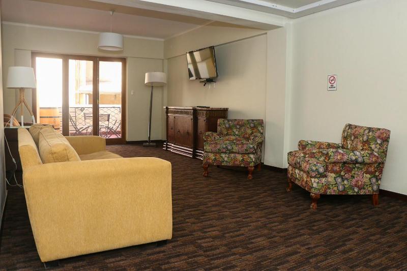 Fotos del hotel Plaza ñuñoa:  2