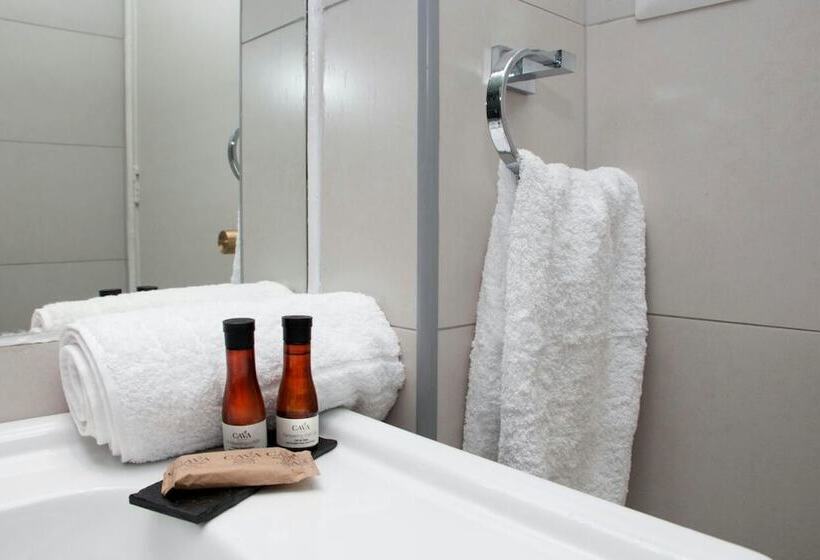 Fotos del hotel Plaza ñuñoa:  11