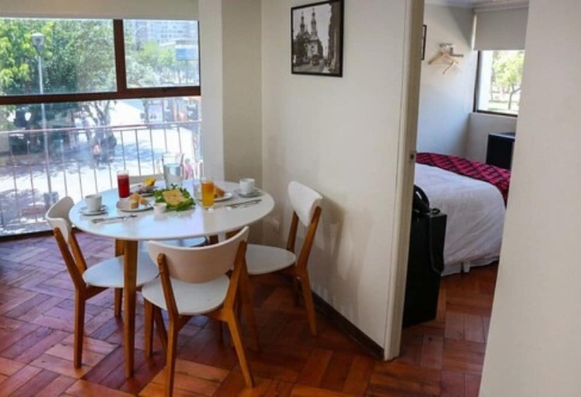 Fotos del hotel Plaza ñuñoa:  6