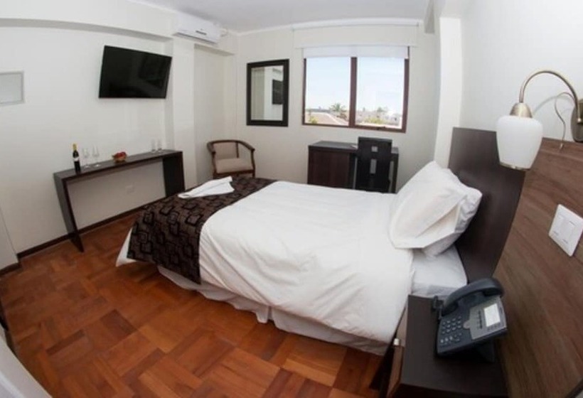 Fotos del hotel Plaza ñuñoa:  19