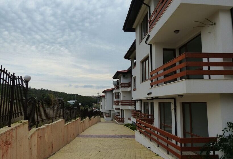 Fotos del hotel Gardenia Hills:  25