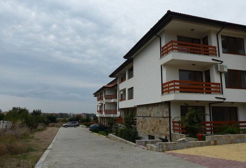 Fotos del hotel Gardenia Hills:  12