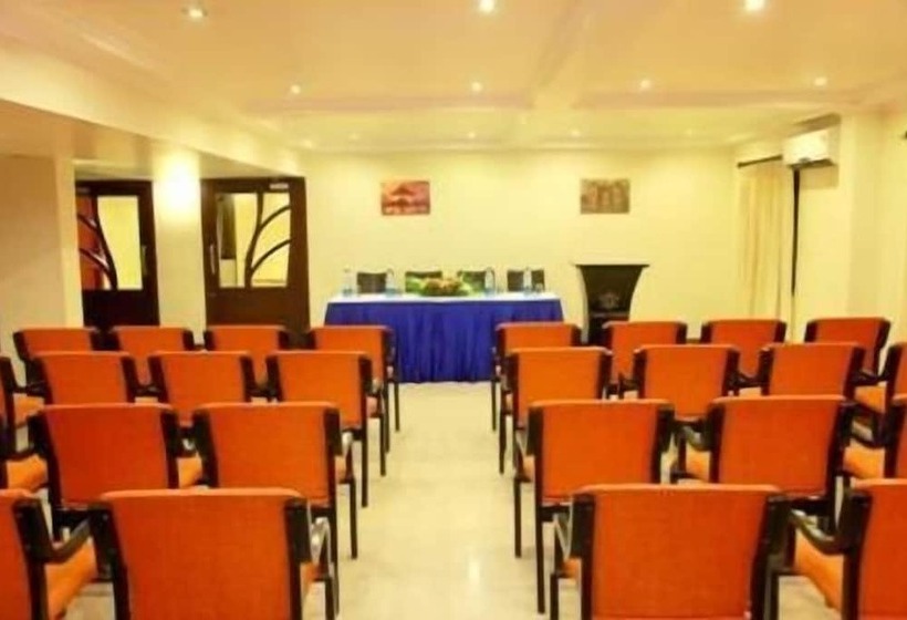 Fotos del hotel Saas Tower:  8