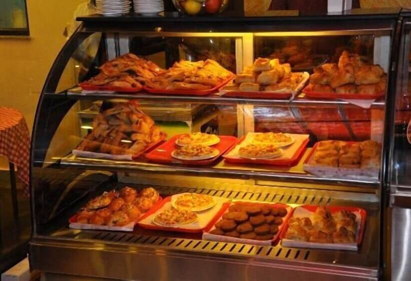 Fotos del hotel Saas Tower:  13