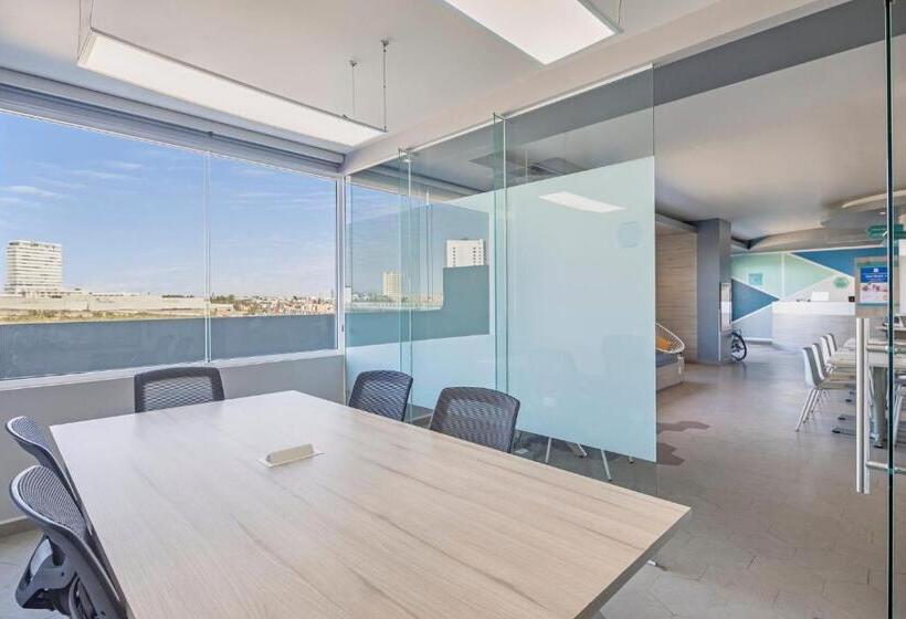 Fotos del hotel One Puebla Angelopolis Periferico:  4