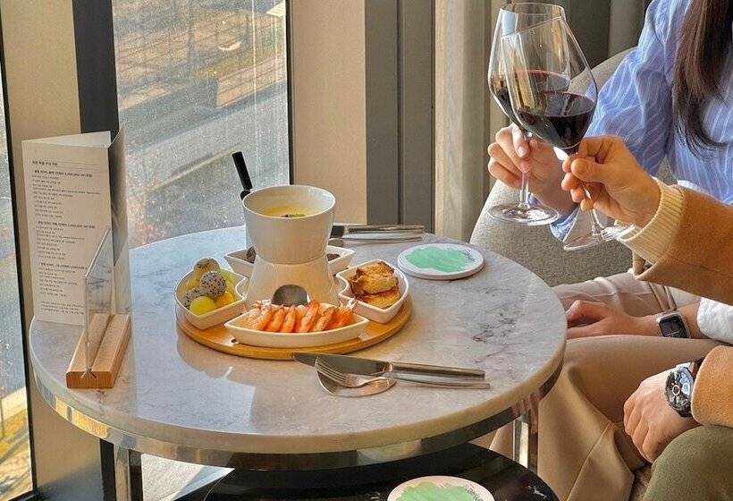 Fotos del hotel Courtyard By Marriott Seoul Botanic Park:  25