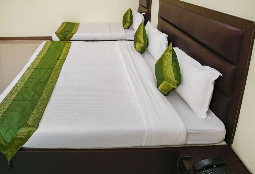 Fotos del hotel Treebo Trip Annaya Royals Lucknow:  22