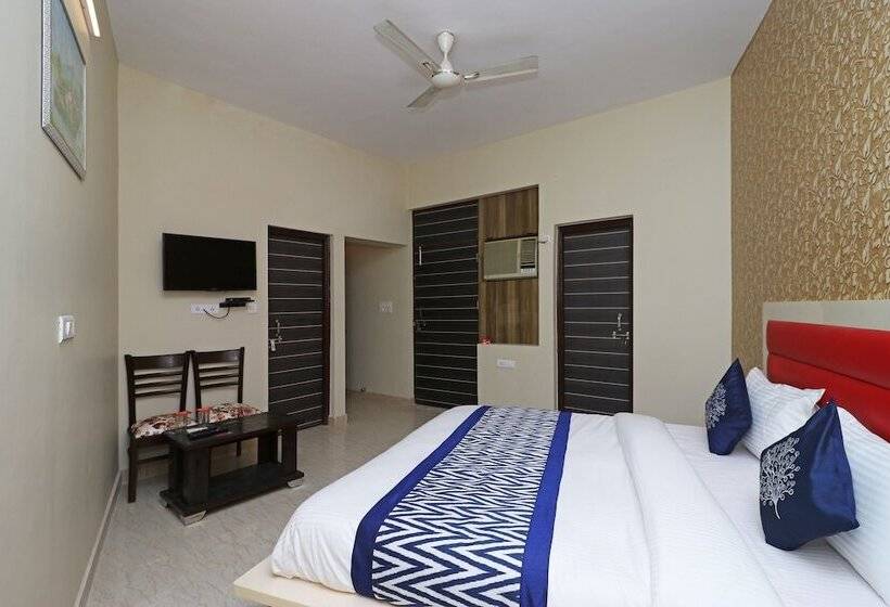 Fotos del hotel Oyo 10223 Hotel Clouds 21:  11