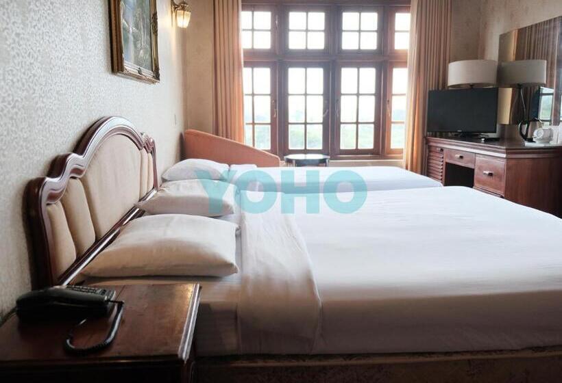 Fotos del hotel Alpine:  23