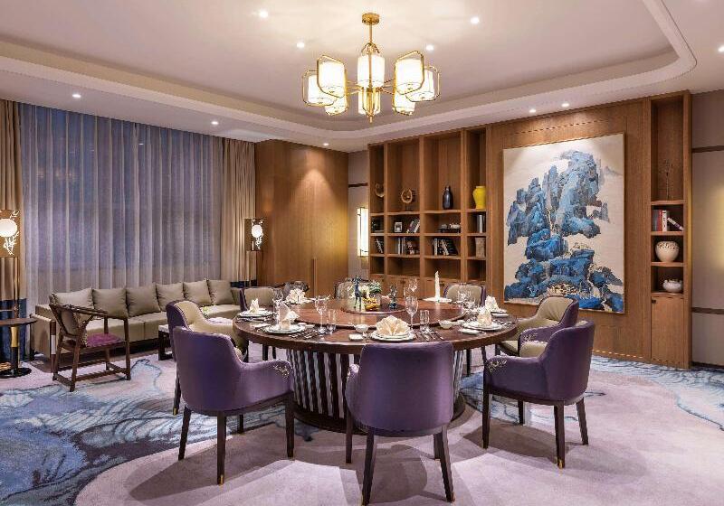 Grand Mercure Foshan Country Garden