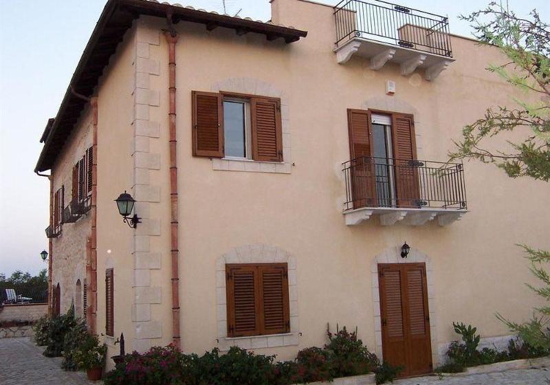 Fotos del hotel Villa Caltafaraci:  3