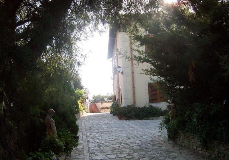 Fotos del hotel Villa Caltafaraci:  8