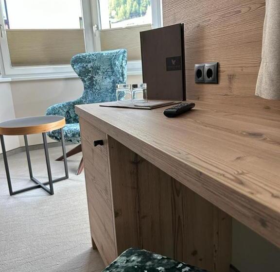 Fotos del hotel Alp Resort Tiroler Adler:  16