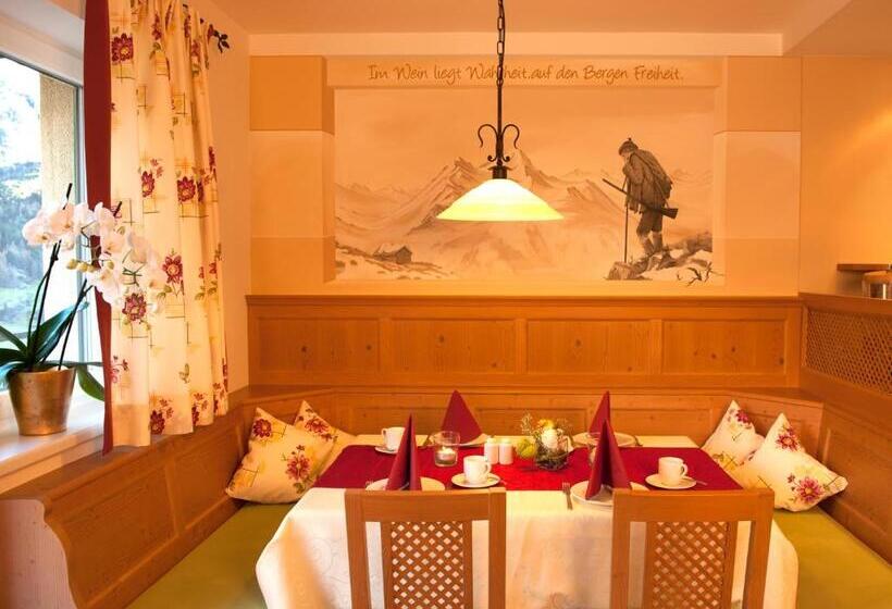 Fotos del hotel Alp Resort Tiroler Adler:  4