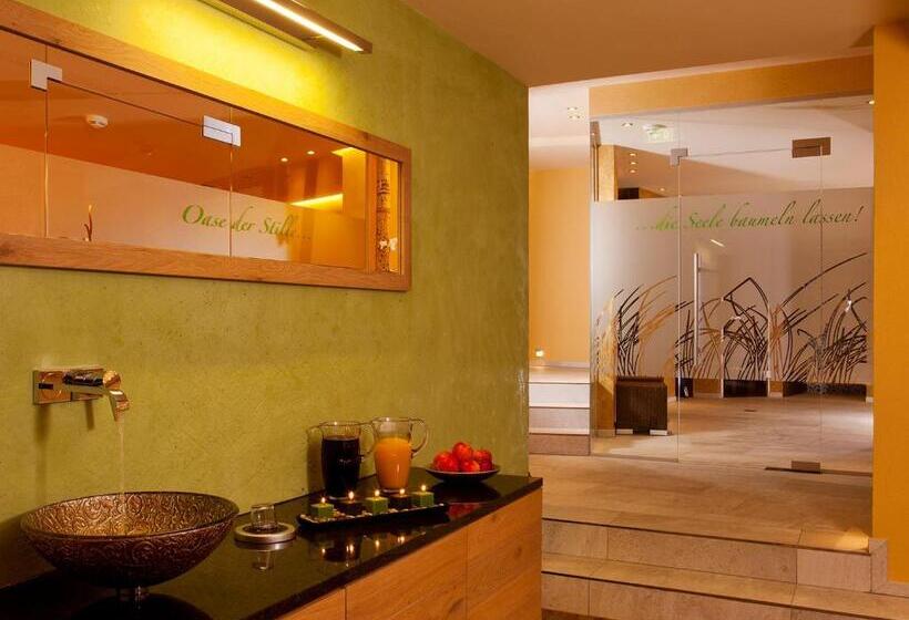 Fotos del hotel Alp Resort Tiroler Adler:  25