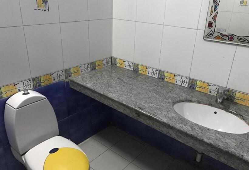 Fotos del hotel D.r. International:  6