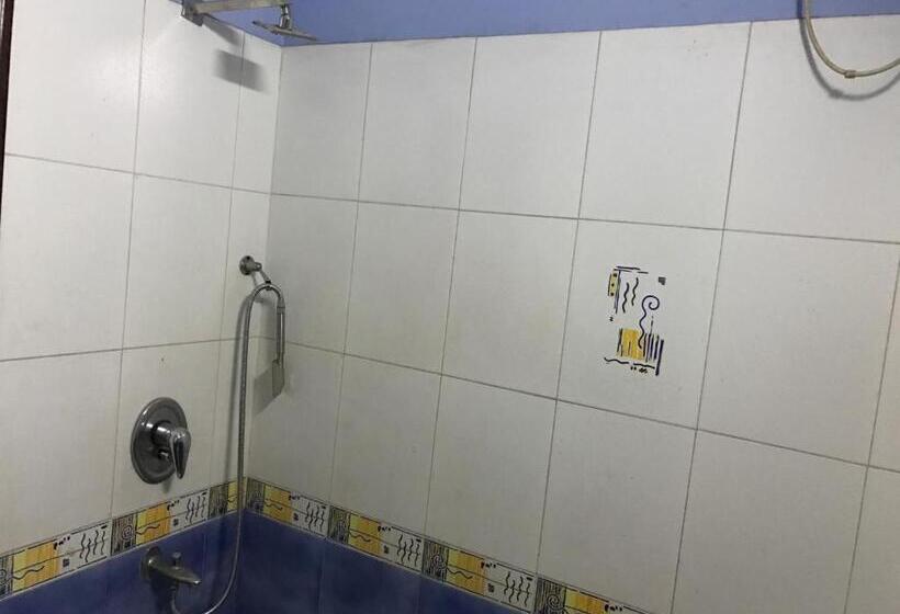 Fotos del hotel D.r. International:  13