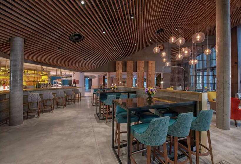 Fotos del hotel Lincoln Plaza London, Curio Collection By Hilton:  5