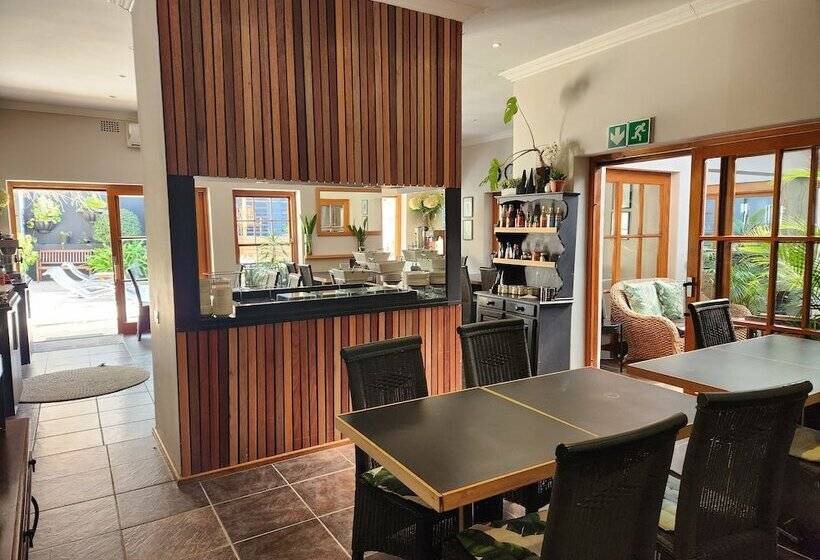 Fotos del hotel Little Scotia Urban:  10